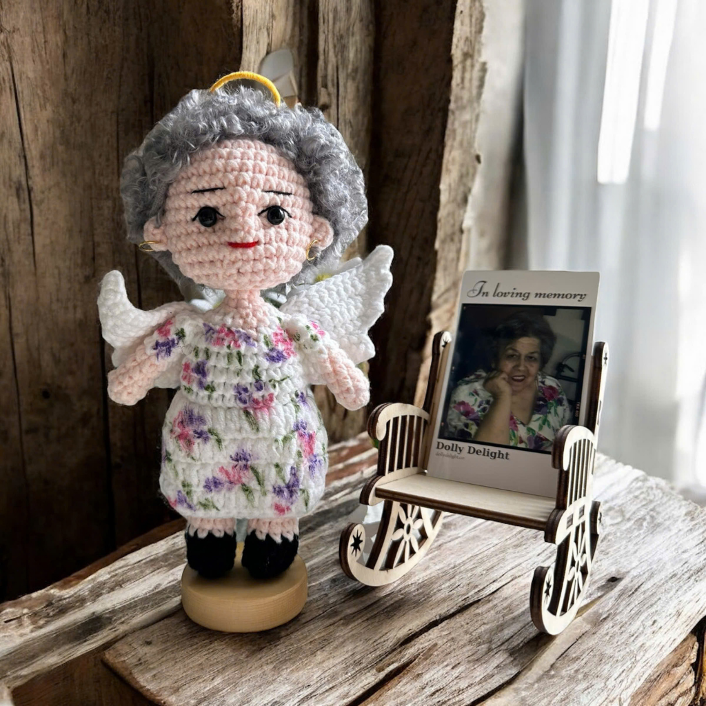 Personalized Memorial Crochet Doll Keepsake with LED Display Box & Photo Card